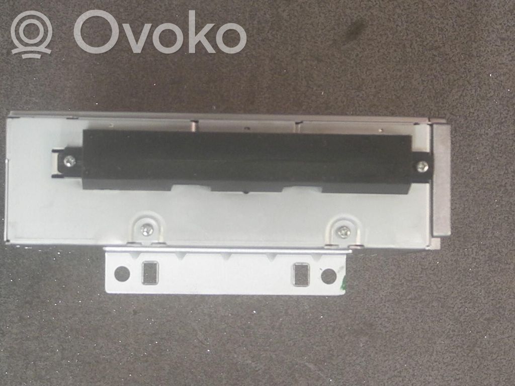 GPS navigation control unit/module   30752569