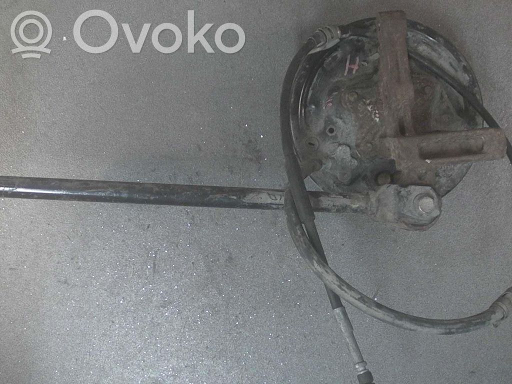 Toyota Corolla E100 Fuso a snodo con mozzo ruota posteriore 