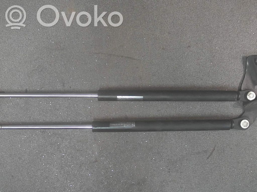 Suzuki Swift I Ammortizzatore portellone posteriore/bagagliaio
