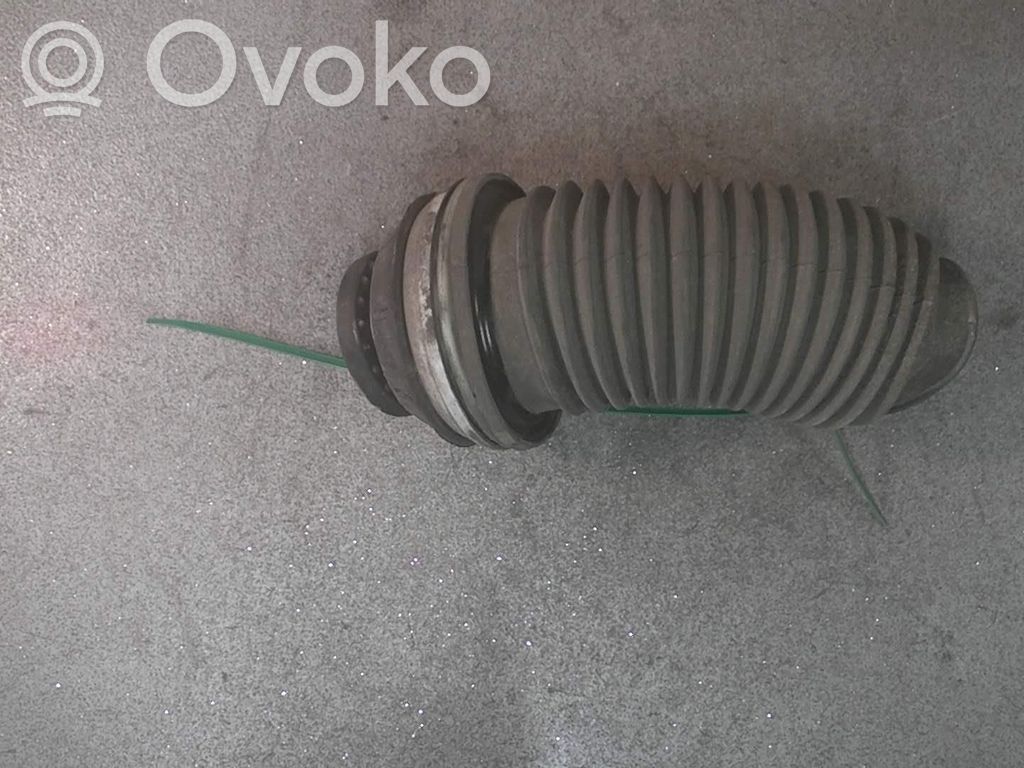 Fiat Punto Evo Mocowanie sprężyny amortyzatora 