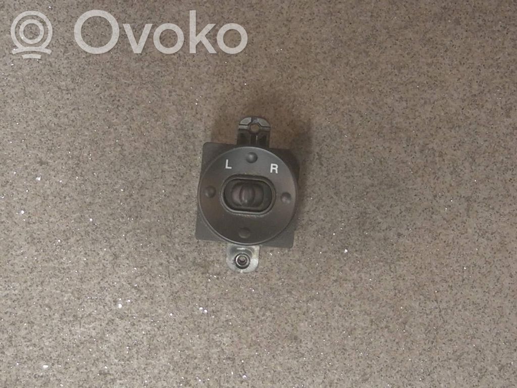 Inne wyposażenie elektryczne   T0830