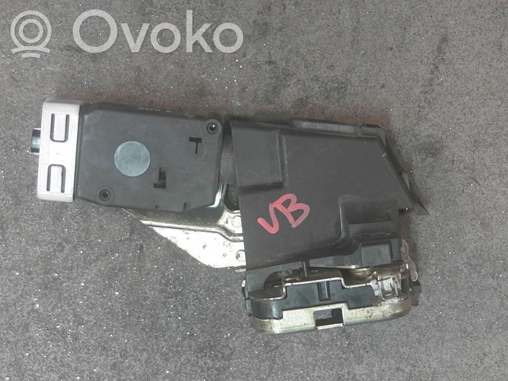 Mitsubishi Space Star Central locking motor 