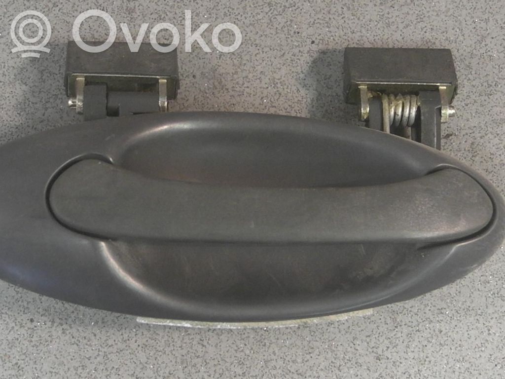 Manecilla externa puerta delantera   IKKEMALET