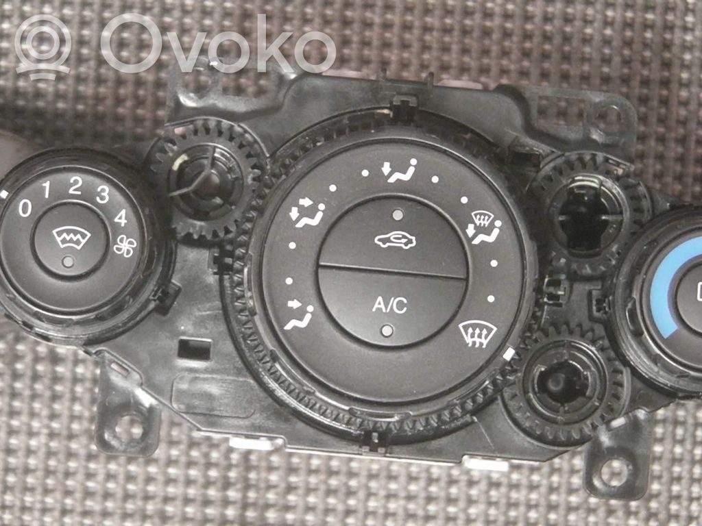 Ford Fiesta Climate control unit 