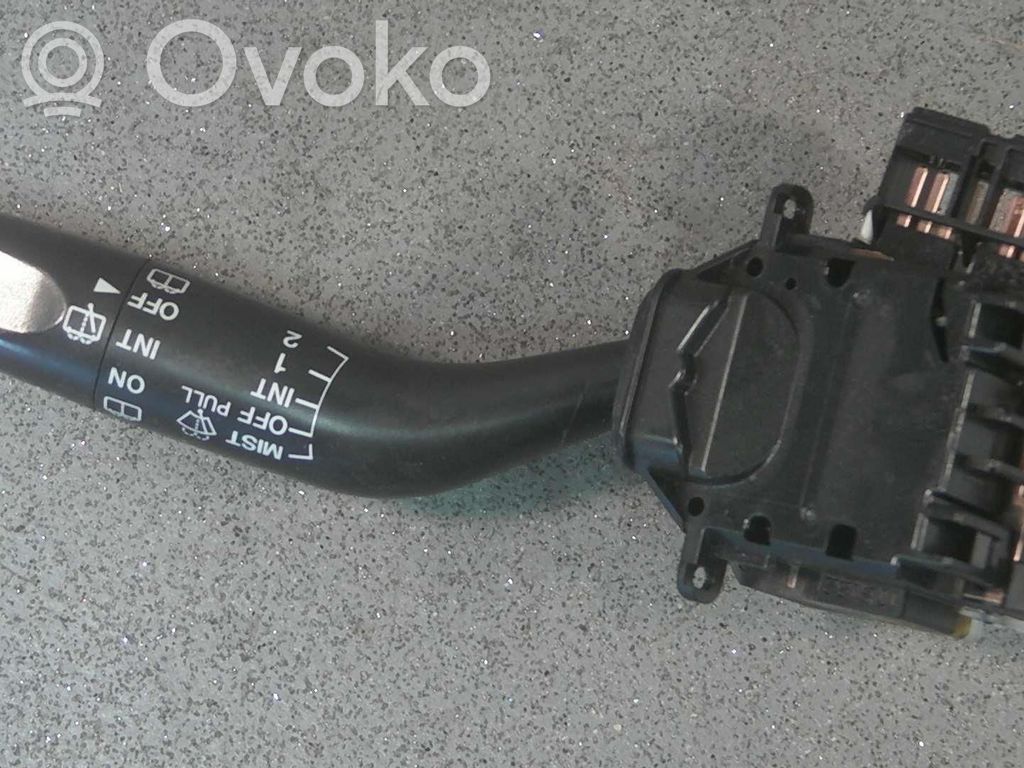 Mazda 323 Commodo, commande essuie-glace/phare 