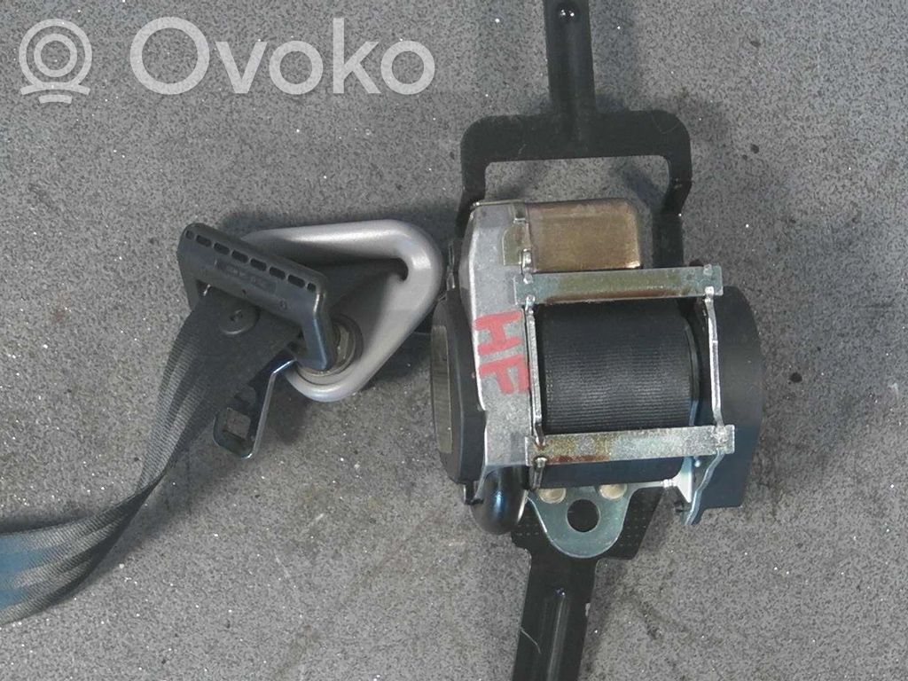 Nissan Primera Klamra przedniego pasa bezpieczeństwa