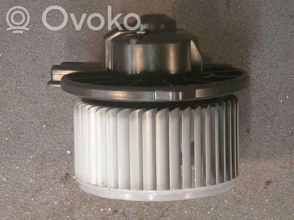Toyota Yaris Ventilator aerotermă 