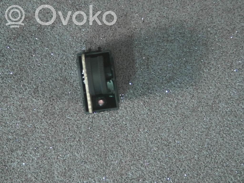 Hyundai i10 Other switches/knobs/shifts 