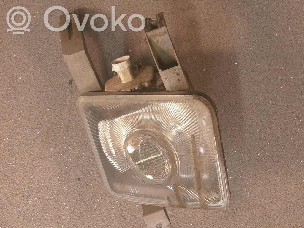 Opel Vectra B Miglas lukturis priekšā 