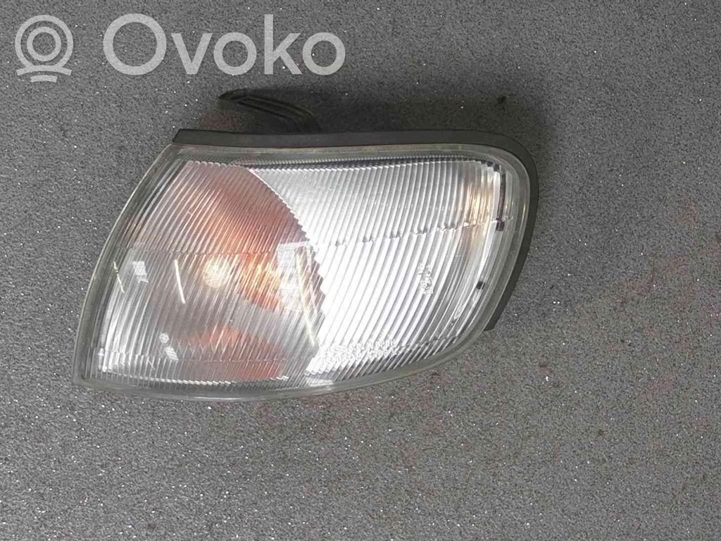Nissan Almera Front indicator light 