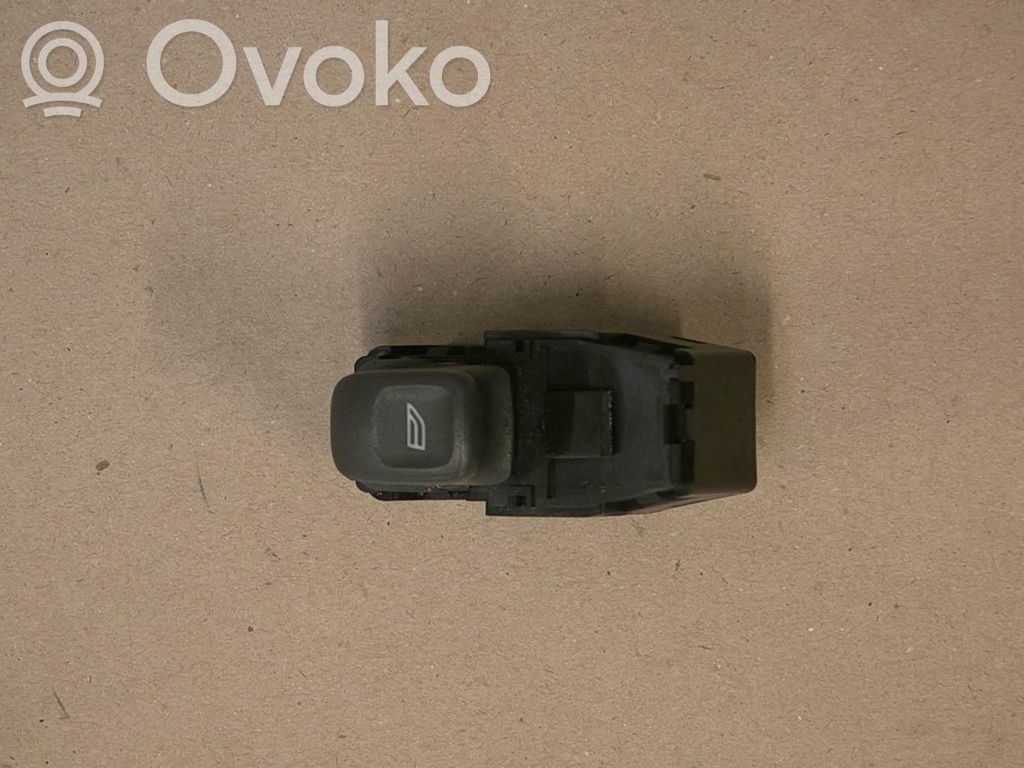 Volvo S40, V40 Electric window control switch 
