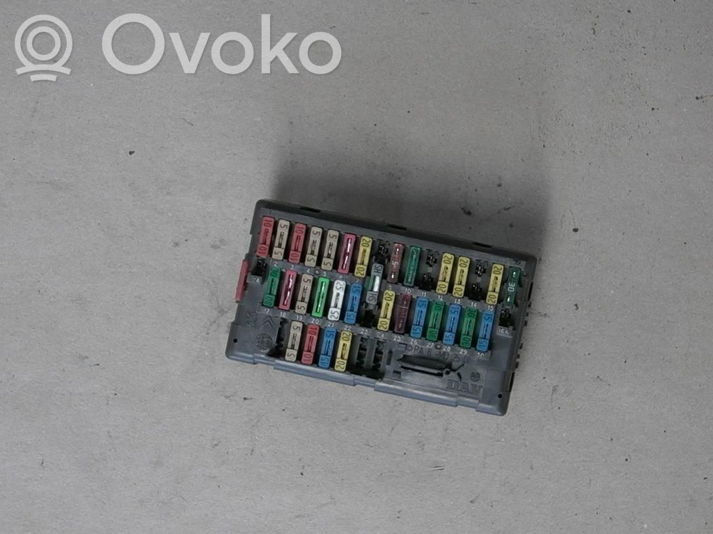 Citroen Xsara Módulo de fusible 
