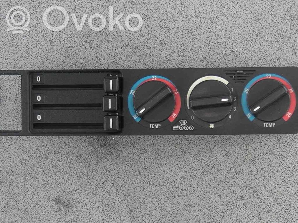 BMW 5 E34 Climate control unit 