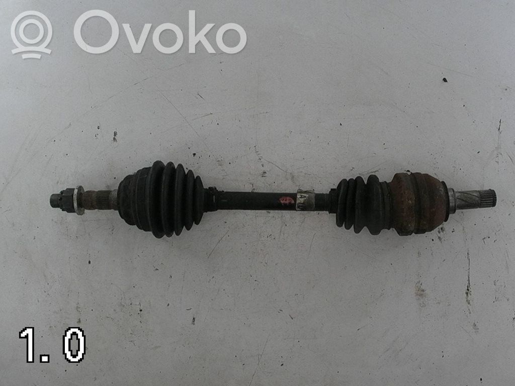 Etuvetoakseli