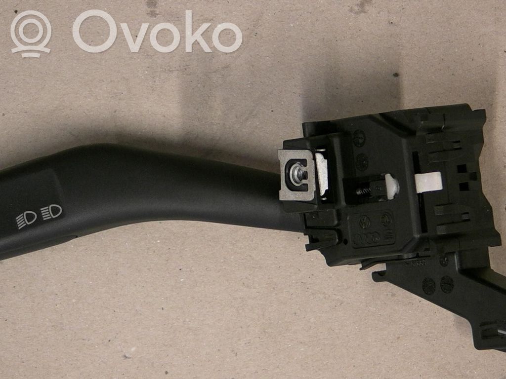 Volkswagen Touran I Commodo, commande essuie-glace/phare