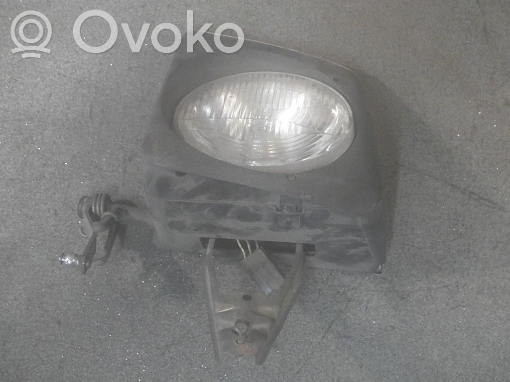 Porsche 924 Halterung Scheinwerfer 