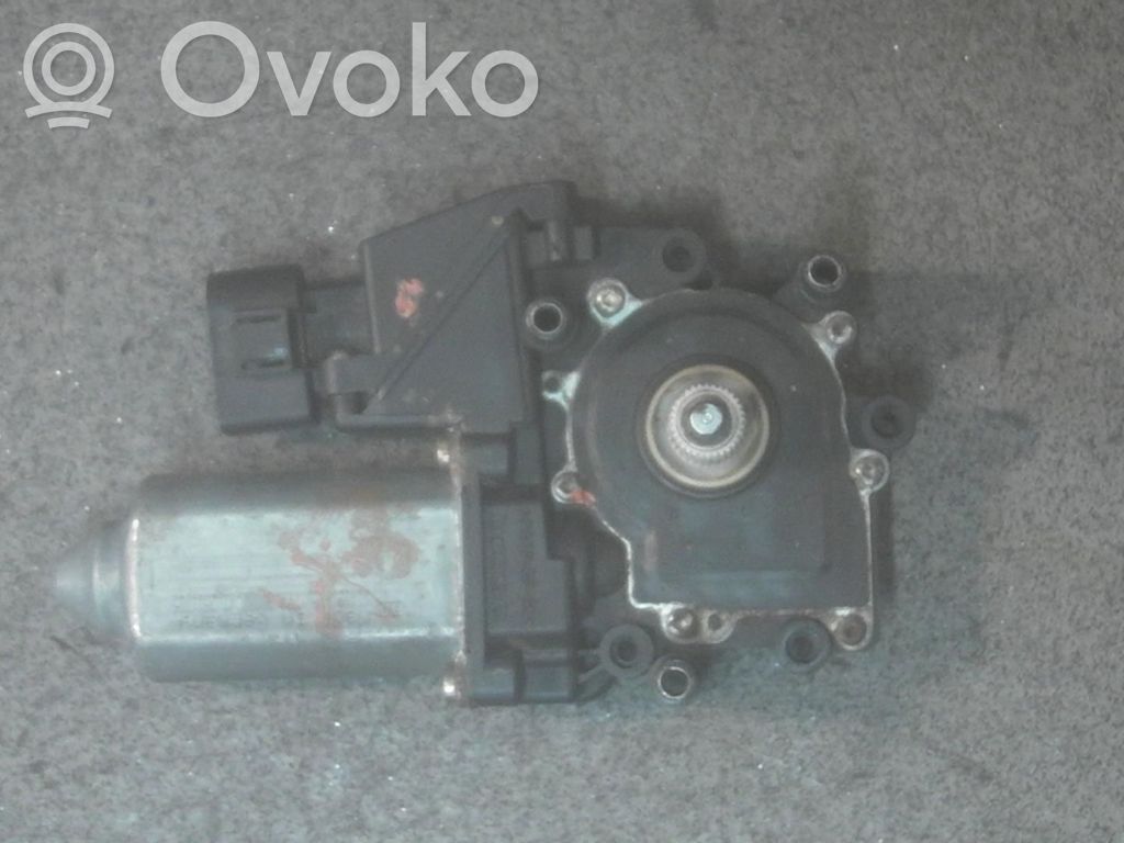 Silnik regulatora szyby drzwi przednich