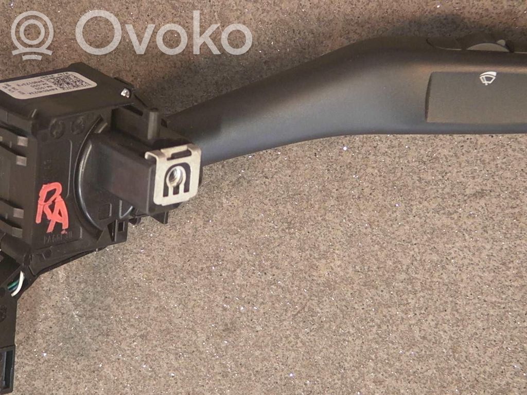 Volkswagen Golf V Pyyhkimen/suuntavilkun vipukytkin 