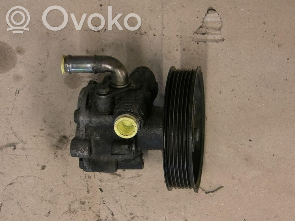 Ohjaustehostimen pumppu
