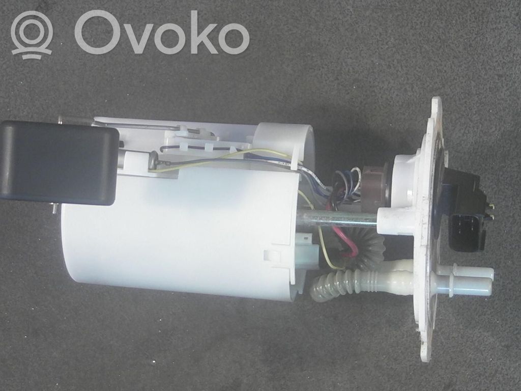 Bomba interna de combustible