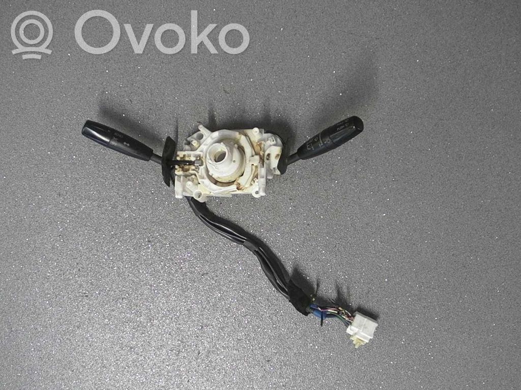 KIA Carnival Wiper turn signal indicator stalk/switch 