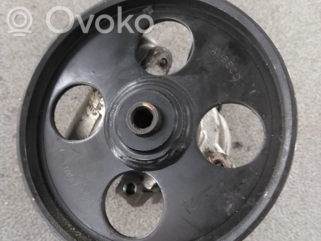 Citroen Berlingo Ohjaustehostimen pumppu 