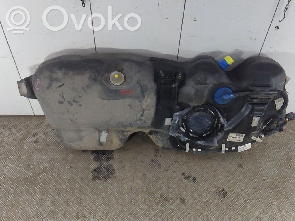 Fuel tank   2381558