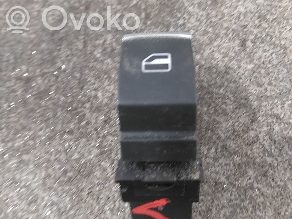 Volkswagen Tiguan Interruptor del elevalunas eléctrico 