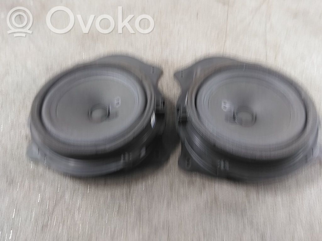 Altavoz de la puerta delantera   2STK,2092924