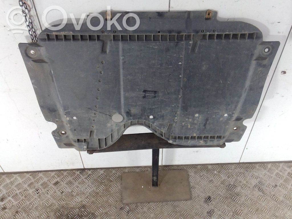 Dacia Logan II Engine splash shield/under tray 