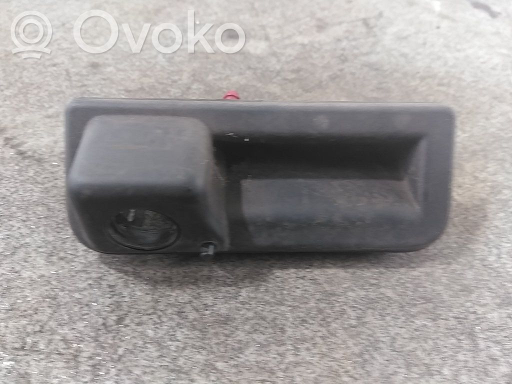 Etuoven ulkokahva   5E3827566A