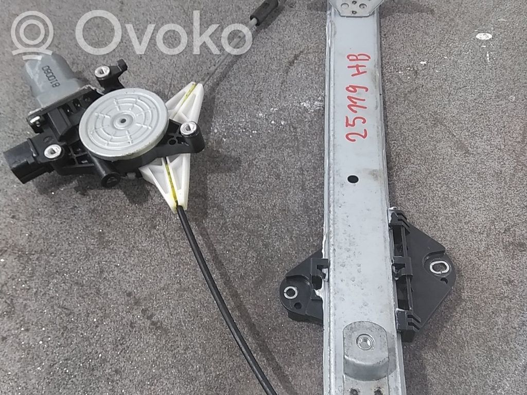 Motor del regulador de la ventanilla de la puerta delantera   61042SG200