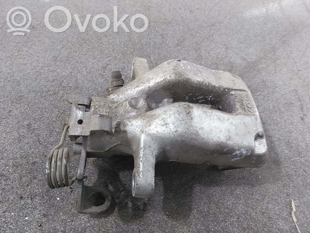 Peugeot 407 Задний суппорт 