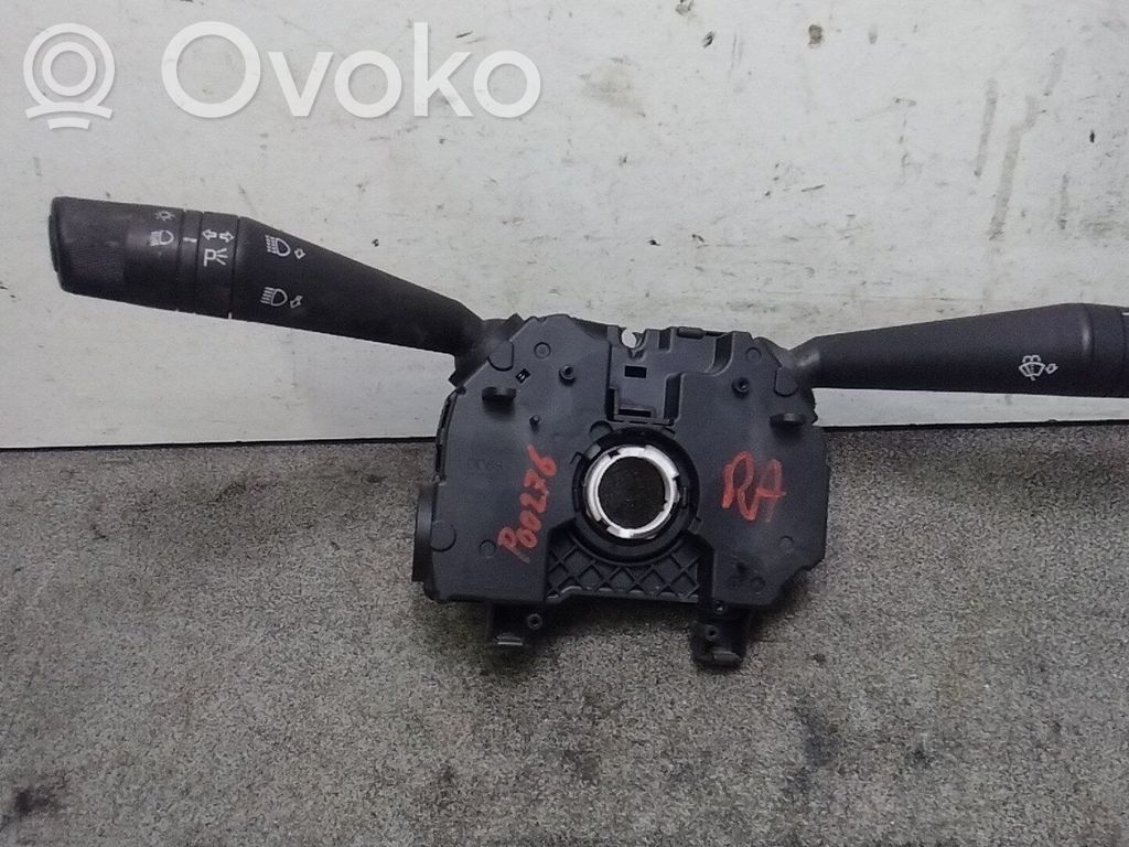 Peugeot Bipper Leva/interruttore dell’indicatore di direzione e tergicristallo