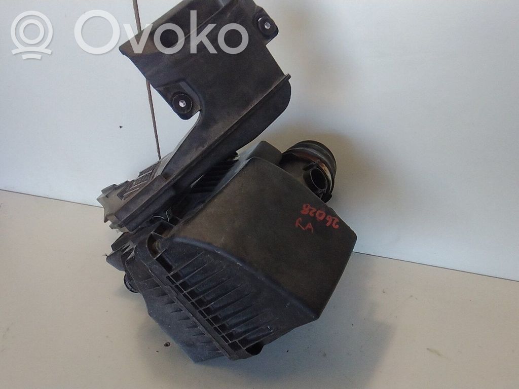 Air filter box   PY8W133AYA,PY8W133AX