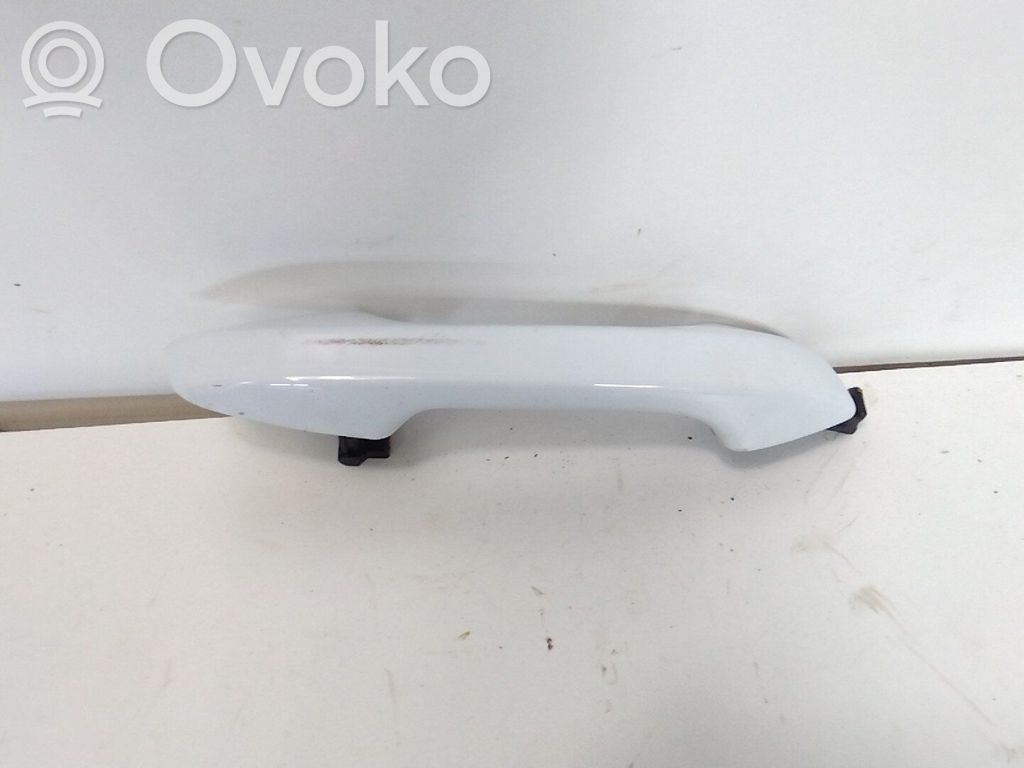 Manecilla externa puerta delantera   HVID,82661J7010