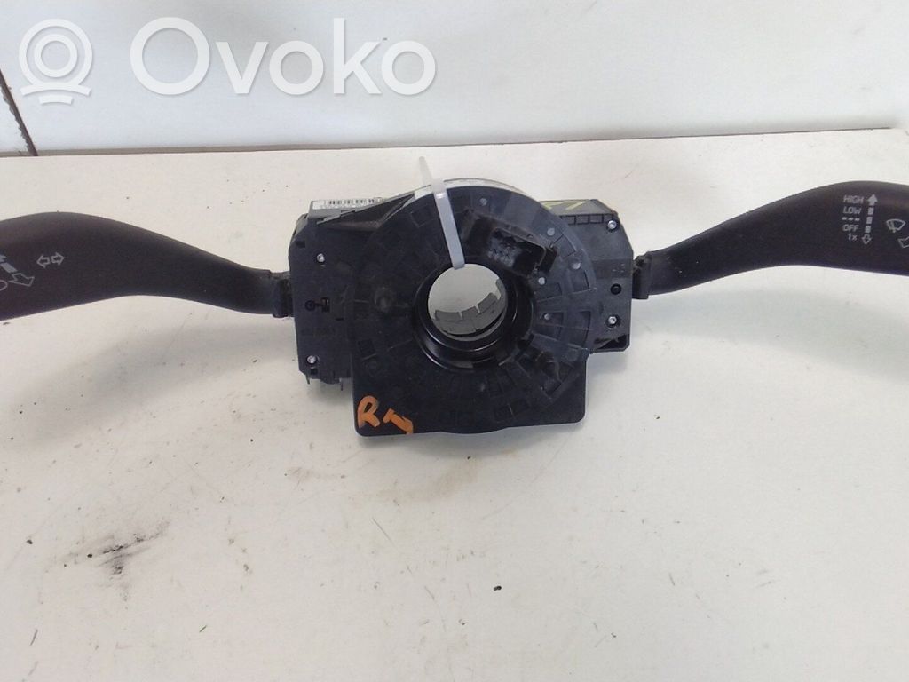 Skoda Citigo Bloc semnalizator și ștergător parbriz 