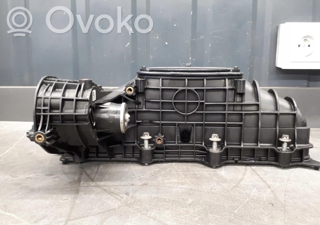 Mercedes-Benz C W205 Collettore di aspirazione 