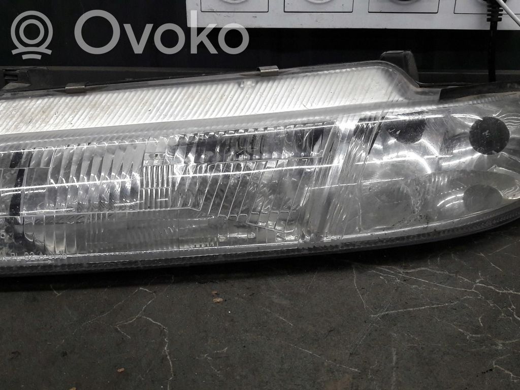 Dodge Stratus Scheinwerfer 