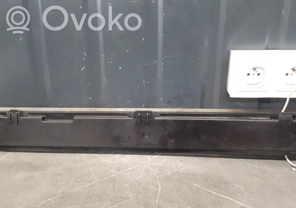 Volkswagen Polo V 6R Osłona pasa przedniego 