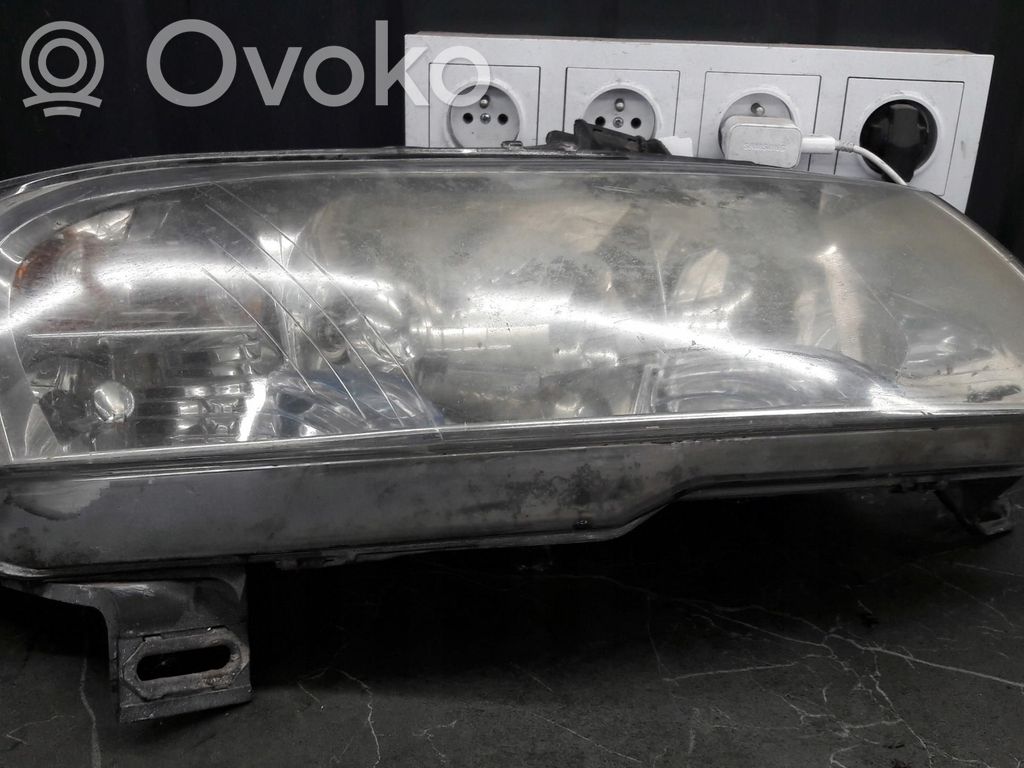 Fiat Stilo Lampa przednia 