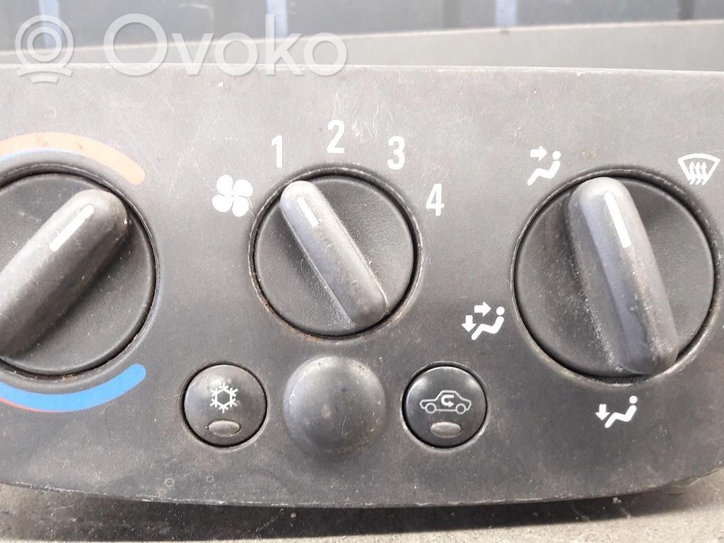 Climate control unit   031110HAACI