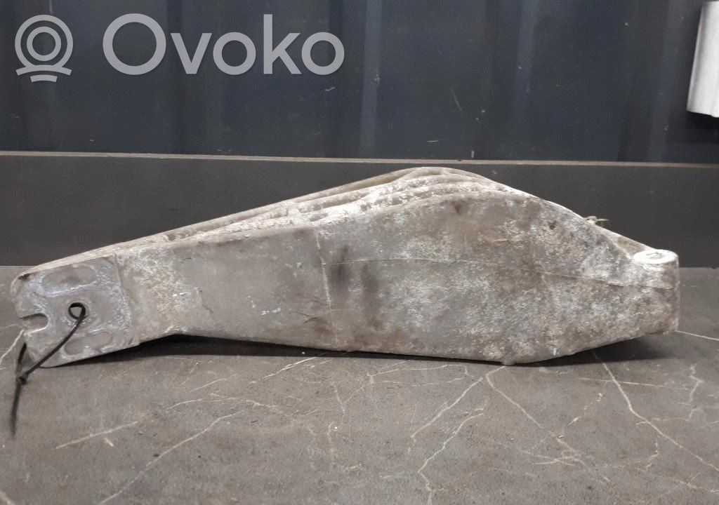 Opel Vectra B Engine mounting bracket 