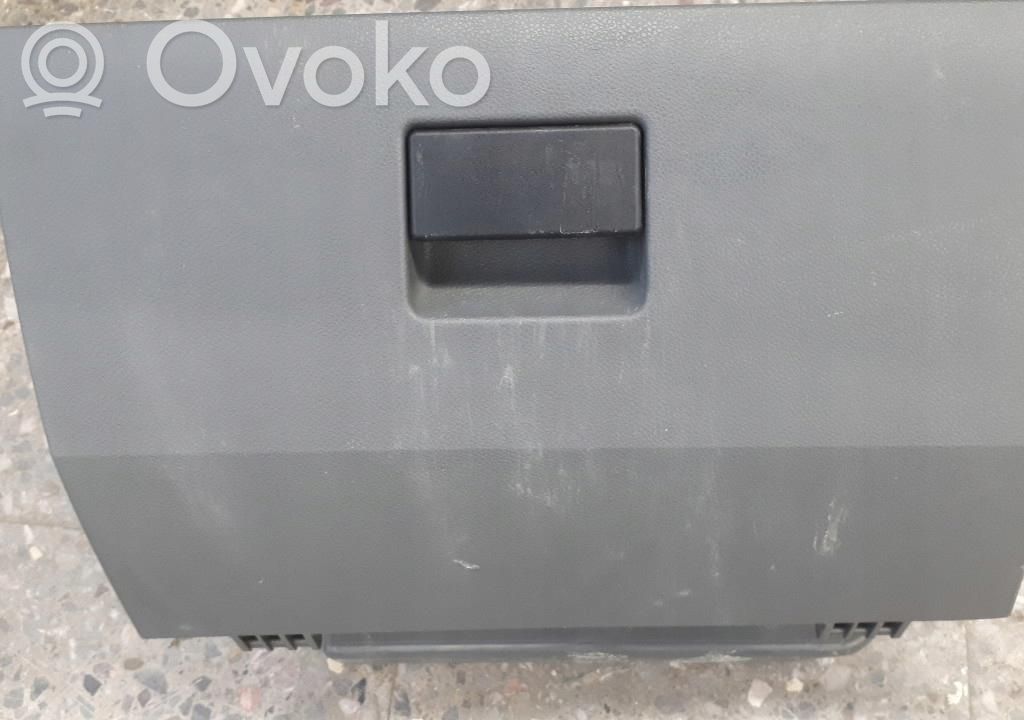 Ford Fiesta Daiktadėžė 