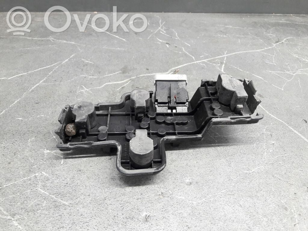 Opel Astra F Ajovalon lasi 