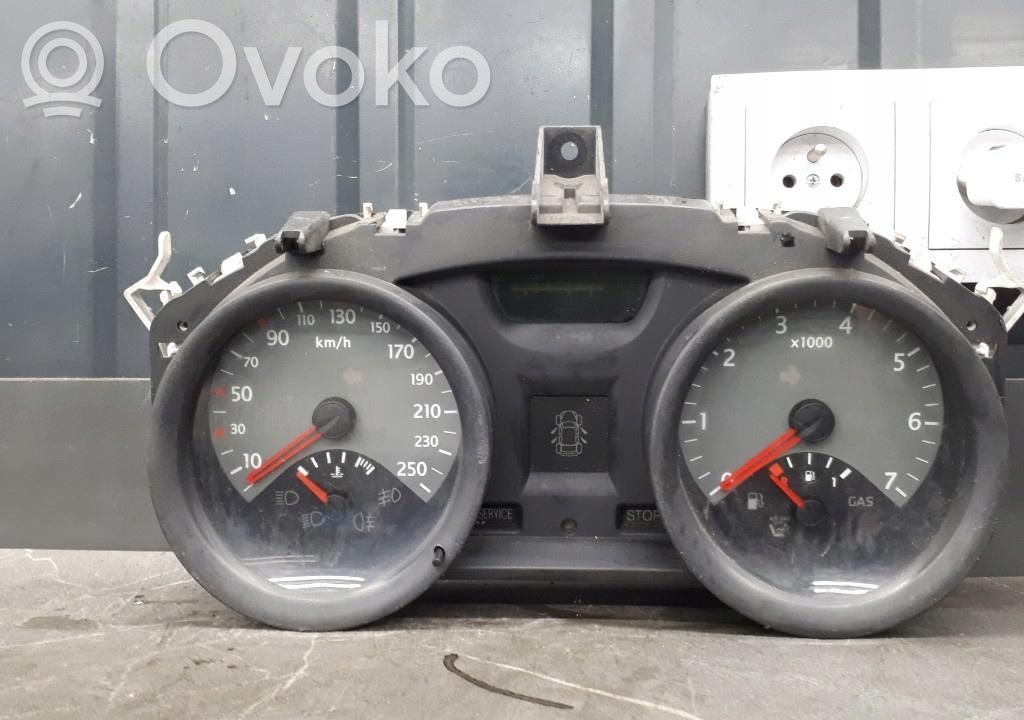 Renault Megane II Licznik / Prędkościomierz 