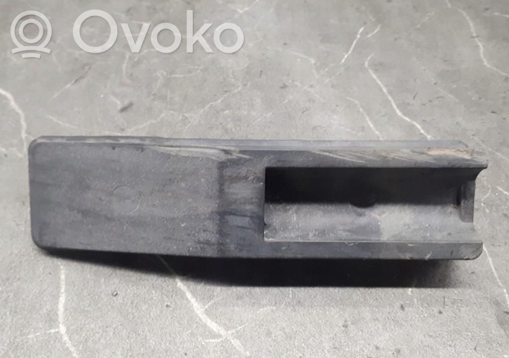 Steckdose   4F0802847