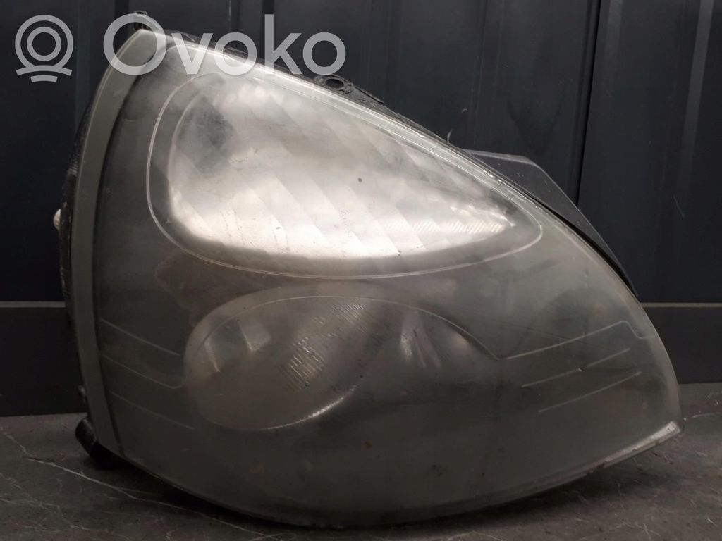 Renault Clio II Headlight/headlamp 