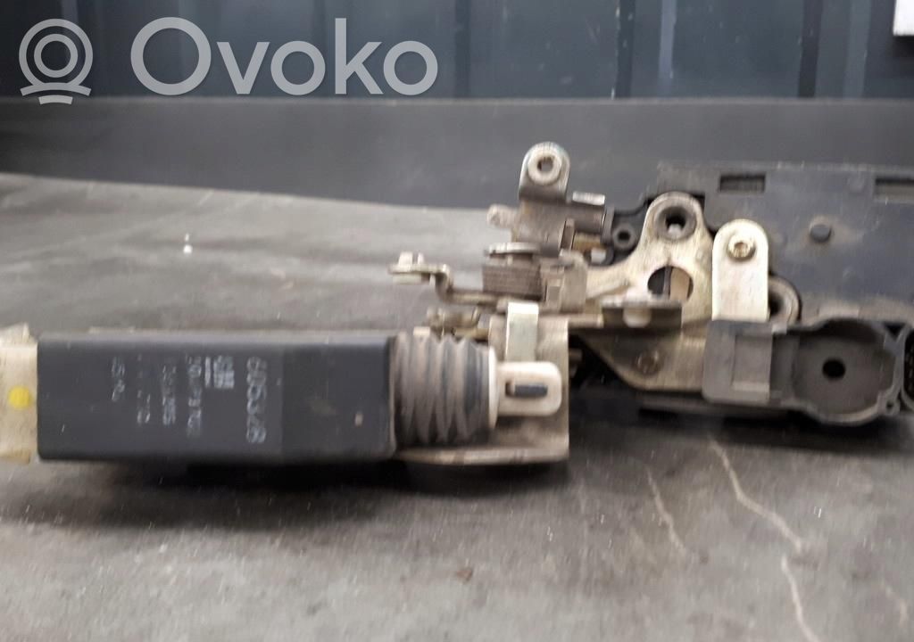 Opel Sintra Etuoven lukko 