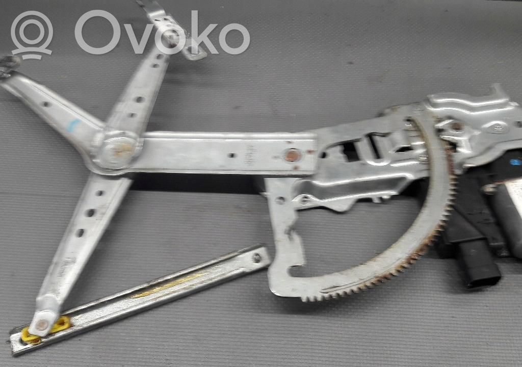 Opel Corsa C Mechanizm podnoszenia szyby przedniej bez silnika 